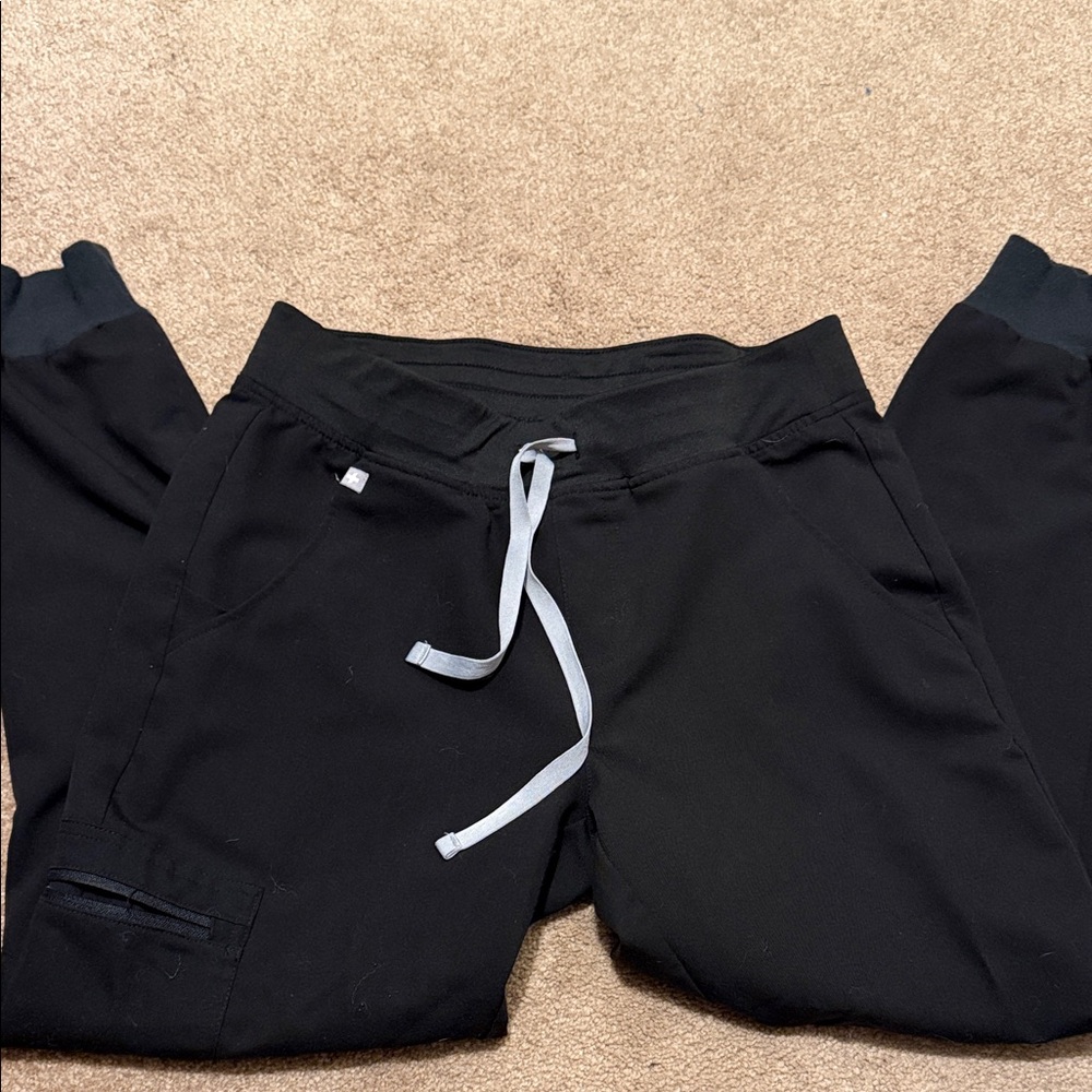 Figs Black Women's Zamora Pants
